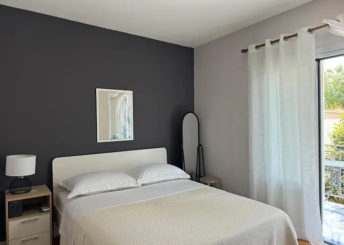 For Two 게스트하우스 투체피